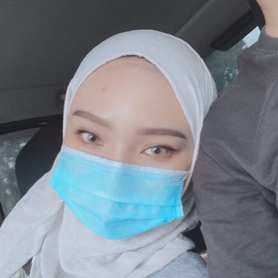 dyanaaahz's profile picture. 𝑫𝒐 𝒔𝒐𝒎𝒆𝒕𝒉𝒊𝒏𝒈 𝒈𝒐𝒐𝒅🐝