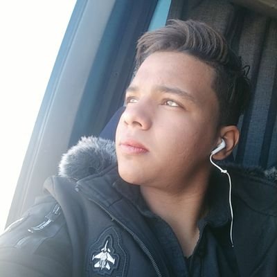 حسابي الجديد 👌👋
Reply Follow😍❤️
لنا الله في كُل حديث نعجز عن حكايته فالهُدوء نعيم
والصّمت حياة..'💕
لاعب كورة قدم ⚽