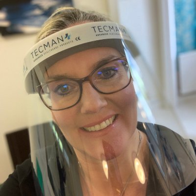 Online physiotherapy, telehealth, online DSE, corporate health and wellbeing, PT, women's health, incontinence.
T: 01442 870686 E: reception@ejphysio.co.UK