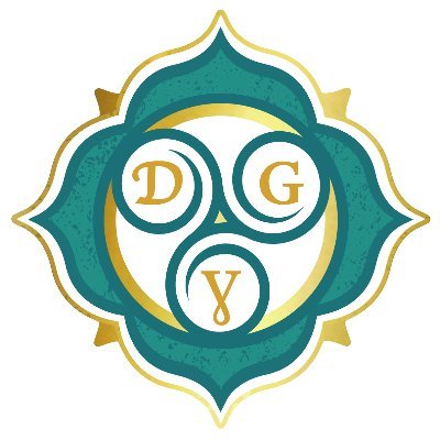 Overton Square's Kundalini, Ashtanga, Vinyasa, and all things Yoga Studio. Beautiful walk-in Boutique. Memphis' secret lil' rock shop  #deltagroovestyle