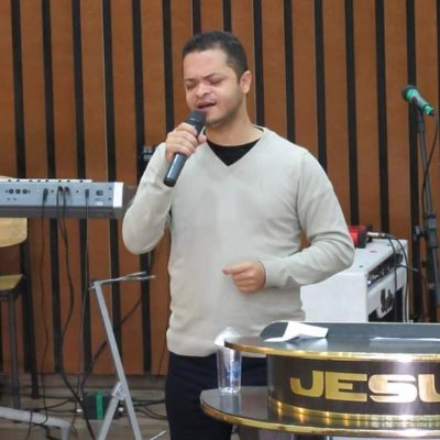 RobsonMirandad7's profile picture. sou cantor evangélico empresário líder do projeto  esperança no sertao  ah 27 anos