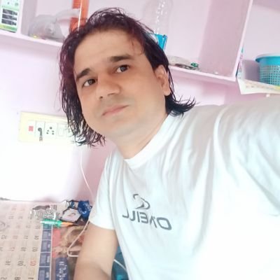 $oftware engineer by profession & 🎻 $ocial, Political Activist. proud to be indian, Right winger.