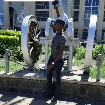 MalbongweShange's profile picture. https://t.co/XUi6D0ts87