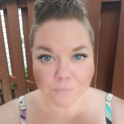 jburton214's profile picture. mother of 2 beautiful girls and 1st grade teacher