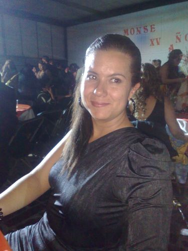 yesalondra's profile picture. 