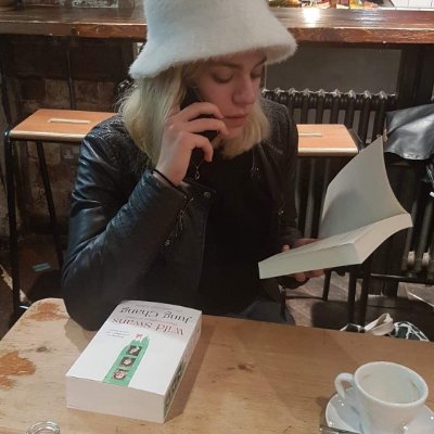 Emma here! Excellent cook, striving pianist, unpaid writer, holiday pundit, recent law grad. Figuring it out.