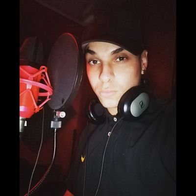Jeremy0632's profile picture. INSTAGRAM Tallowahsc✌™

FACEBOOK :  Jeremy Sc

YOUTUBE channel : Tallowah Sc