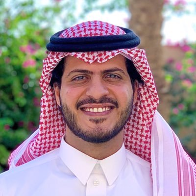 مهندس كهربائي متقاعد… عمراني الهوى مؤخراً… مختص في تطوير وتنفيذ الاستراتيجيات والسياسات المؤسسية والقطاعية… متابع للأسواق المالية والرياضة