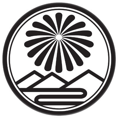 アルプス煙火工業株式会社は、花火の製造・販売・打上を行っています。
花火は6~120㎝サイズの花火玉を製造しており、国内でもトップクラスの製造量を誇ります。
打上は、全国各花火業者さんと連携しながら、全国で打上を行っています。
「瞬間の美」の追求をモットーに、驚きと感動を皆様に提供します。