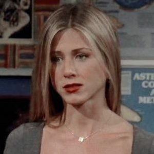 estrellaedits's profile picture. 𝐜𝐨𝐧𝐭𝐚 𝐫𝐞𝐬𝐞𝐫𝐯𝐚 @spaceonlyidols