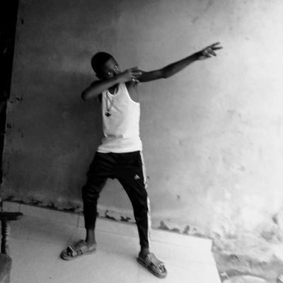 MC357364459's profile picture. #bon je suis un jeune rappeur qui rêve de percées un jour dans sa vie et d'écrasé tout les rappeurs qui prétende être  le king ☠️☠️☠️👿👿👿👹👹👻👻