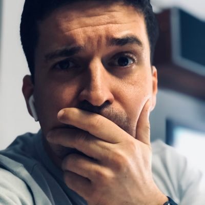 👐🏻Fisioterapeuta colficat. 7526. 📚Prof. Universidad EUSES-URV TE📚Prof. Máster y Postgrado Fisiofocus. 🤯Cabeza inquieta.