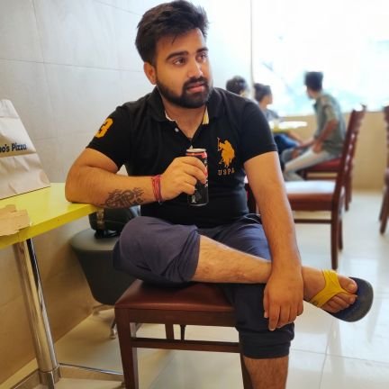 Dev17kaushik's profile picture. KiSi Ne 🗣 पुछा !! TuM जिन्दगी♨️ मे kyA 🤔KaRnA 📝 चाहते हो❓👦MaiNe 👉kaHa जिन्दगी लिखना ✍️ cHaHta 🙏 हुँ !!