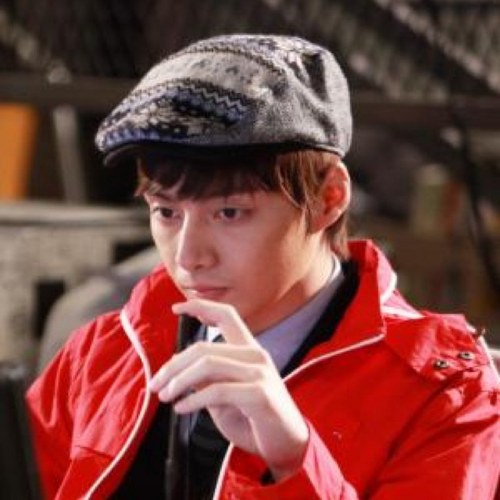 Crime_dongjin's profile picture. 강력반 막내 신동진형사입니다.
잘부탁드립니다 

으~ 난 사체가 제일싫어...