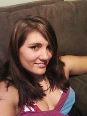 Ellyn42's profile picture. 