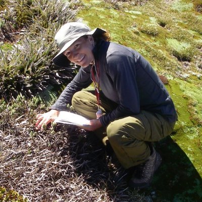 Lecturer, Herbarium Curator @unimelb, Botanist #iamabotanist, Biogeographer, Plant Systematist