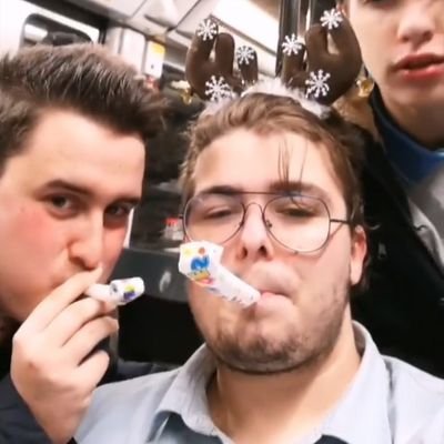 Enrique3223's profile picture. 👀que bushcash👀