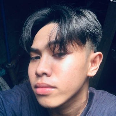 rlndrmrz's profile picture. 