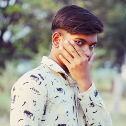 AnuragS57330141's profile picture. 😵Mad Student,😵