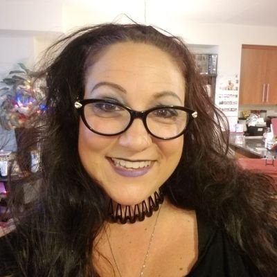 ToogoodNicole's profile picture. Phys Ed Teacher, Choreographer, Director and creative human.💜