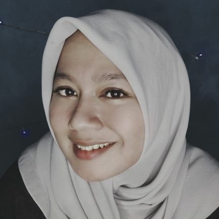 pmrahayu's profile picture. Looking for Myself