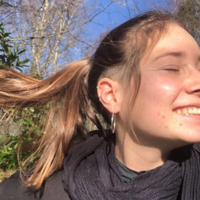 la politique c’est l’avènement des démagos, ils sont venus dans l’hémicycle pour partager le magot ! Dooz Kawa.