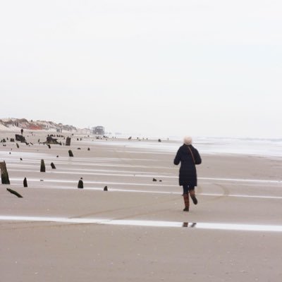 cammied93's profile picture. Realizing my dog is my personality.