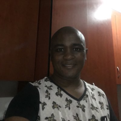 Gabriel76114211's profile picture. Tsiri tlogela leotsa,tse botse di ko pele