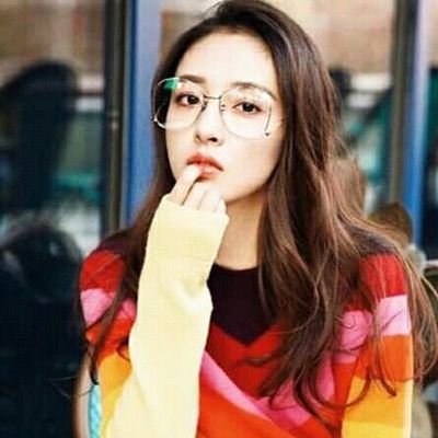 RoseannnProtac1's profile picture. Simple but unique
Cat lover😍🐈
Music lover🎶
Blackpinkfan😘