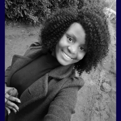 MomanyiNitah's profile picture. Simplicity& happiness 😊