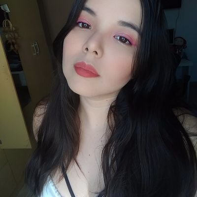 NipoAngel's profile picture. Doida que ama comer, dormir e jogar! Promotora de eventos!!XD
