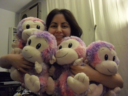 monkeylovie's profile picture. graphic designer