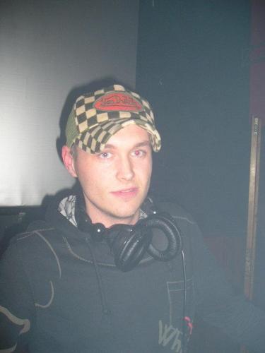 MrRico54's profile picture. 