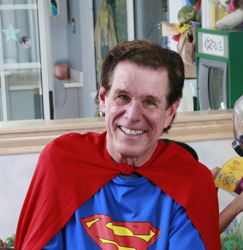 Dr. Bob is a native Texan, born and raised in Houston.  Every Year, starting in 2004, he has been recognized as a “Super Dentist” by Texas Monthly Magazine.