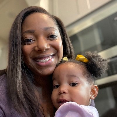 rosemon_selena's profile picture. faith. family. friends.