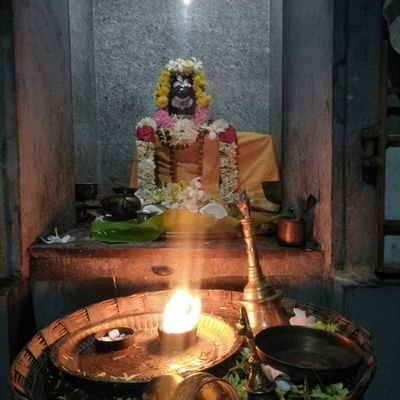 manivannanbee's profile picture. 