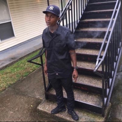 honchohonchobsy's profile picture. #IAMBSY🌹
#EDRIPNPEACE💧💙🕊
#FREEDAGUYZ🌹