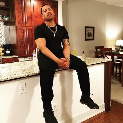 wongcentral09's profile picture. fueling watch me take off