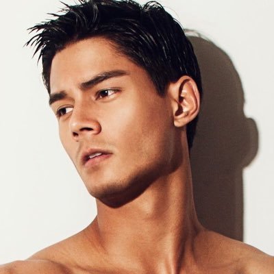 dandanmatsunaga's profile picture. PUSONG PINOY ❤️