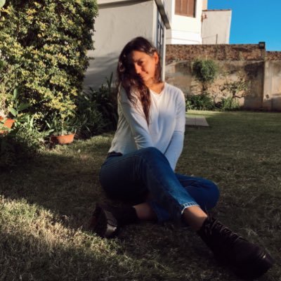 AgostinaLeonar's profile picture. YOLO