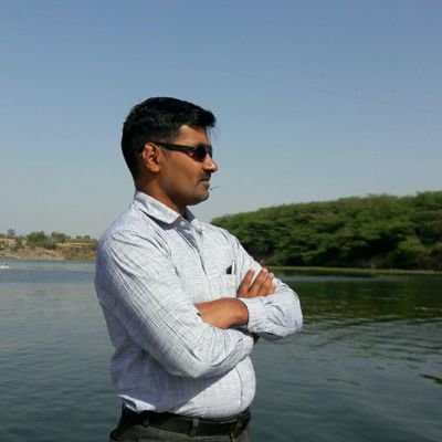 roshan221177's profile picture. 