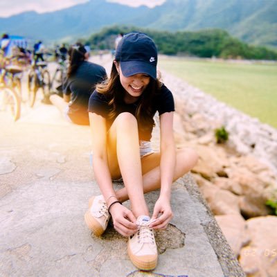 freehk2705's profile picture. 𝐰𝐞’𝐯𝐞 𝐠𝐨𝐭 𝐧𝐨 𝐭𝐫𝐨𝐮𝐛𝐥𝐞𝐬 𝐥𝐢𝐟𝐞 𝐢𝐬 𝐭𝐡𝐞 𝐛𝐮𝐛𝐛𝐥𝐞𝐬🧜🏼‍♀️🌊