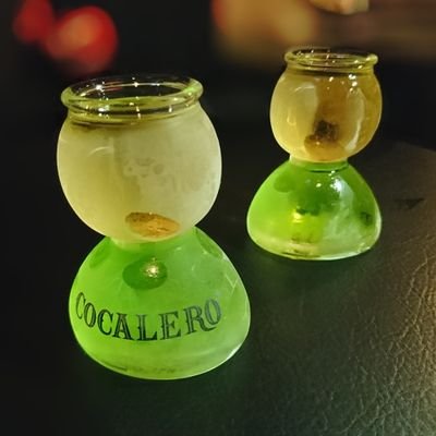 tekiteki_'s profile picture. いっけな～い❗殺意殺意🖕💕私、元担当狂い🍾💫ひょんな事からホストクラブを知って、そこで出会った担当さんに恋しちゃってもう大変😭💦あっという間に平凡な昼職の女の子から風俗嬢に生まれ変わっちゃった⁉️でもまって担当さん❗「もう無理」って一体全体どういうこと⁉️まさかの戦力外通告⁉️私、どうなっちゃうの～😭