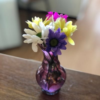 LeslieRTucker's profile picture. 