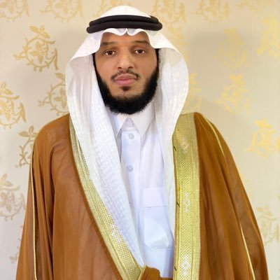 رافع لصوت الحق ،مهتم بلقاء العائلة والشباب العمل بالعلم خير من العلم من غير عمل وخالق الناس بخلق حسن . 