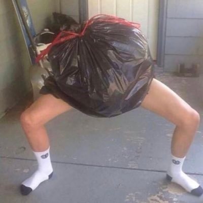 leavez___'s profile picture. who knows what im doing no seriously please tell me