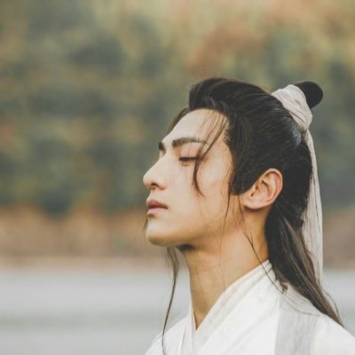 1w_plu's profile picture. 