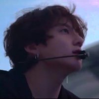 mabel (@taehyungsfact) 's Twitter Profile Photo