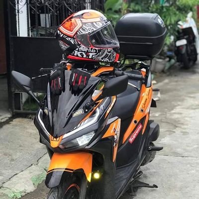 Q__1981's profile picture. Ez Mil 
'Cause I'm the realest in the business and everybody gon' be envious of my beginnings'