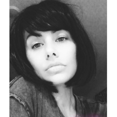 Buffalo girl living Buffalo summers and Miami winters... living life to my fullest, stay present, be kind and love! Go Bills!